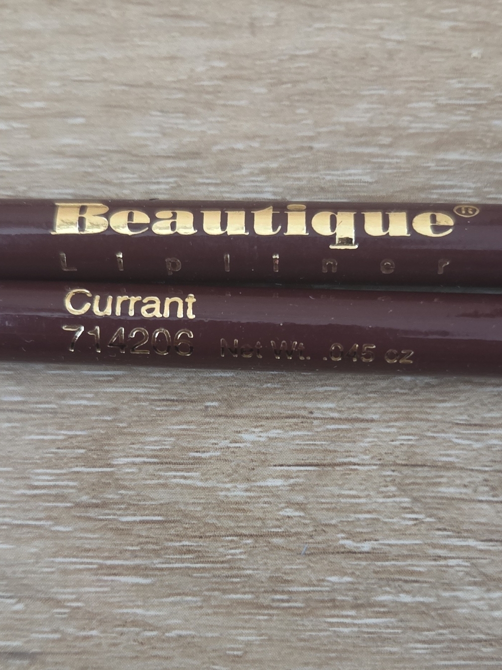 2 Beautique Lip Liner Pencil, Currant Shade 714206 0.045 oz  New Old Stock